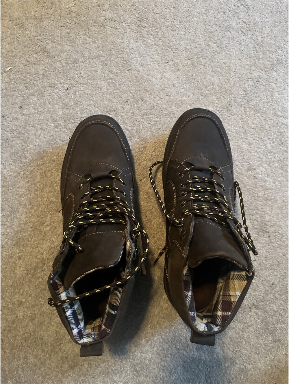 MukLuk Women’s size 12 Cow Leather Boots